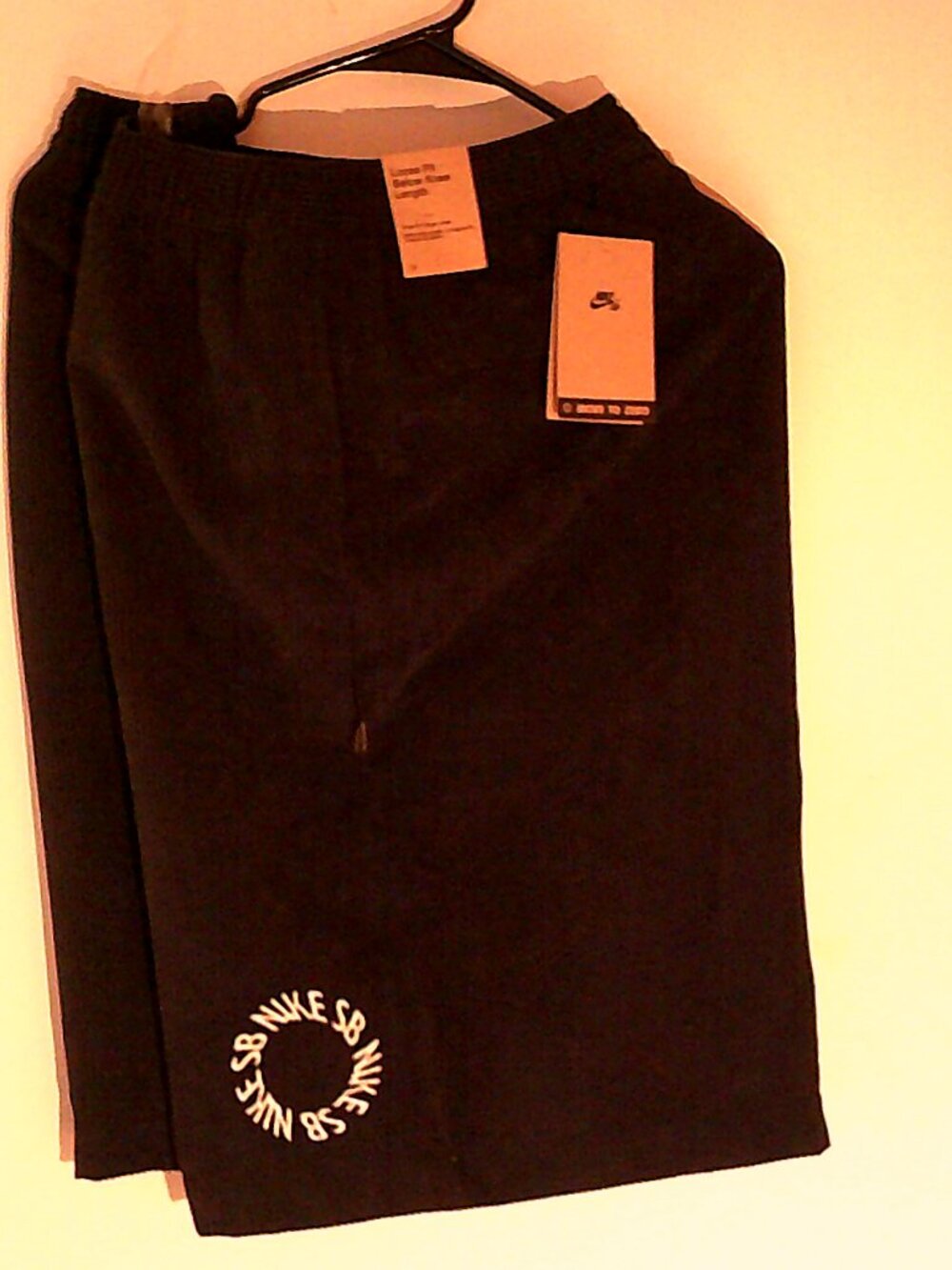 NEW NIKE SB "Skateboarding Corduroy Shorts" MEN'S BLACK WHITE MEDIUM II4426-010